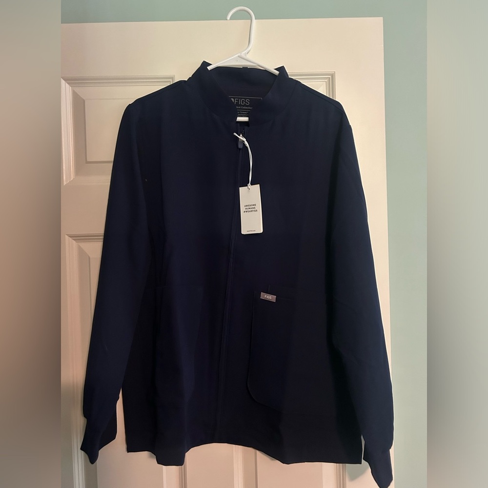 NWT figs women’s corozal scrub jacket navy